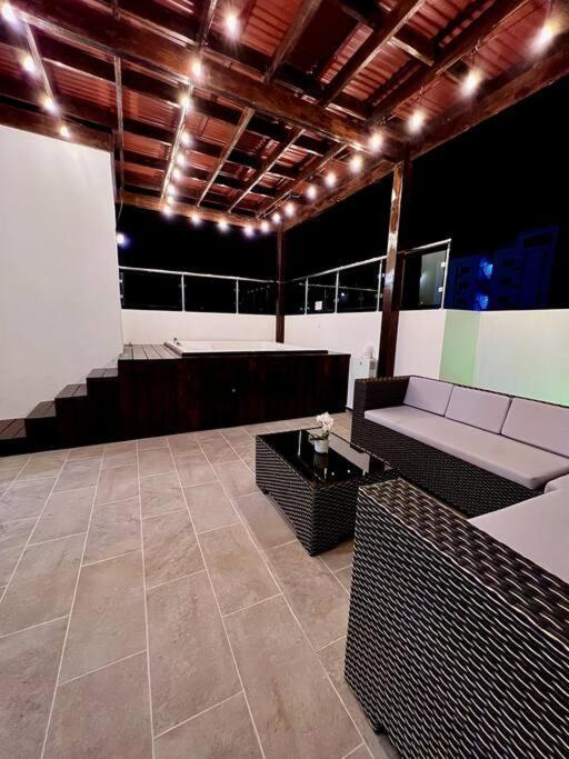 Outstanding Pent House W/Jacuzzi Lejlighed Santiago De Los Caballeros Eksteriør billede