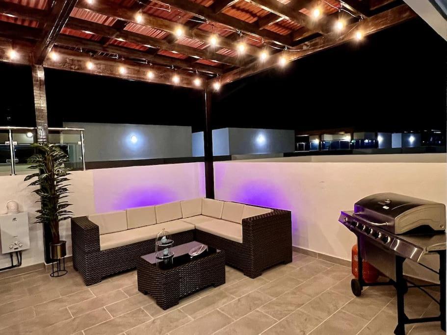 Outstanding Pent House W/Jacuzzi Lejlighed Santiago De Los Caballeros Eksteriør billede