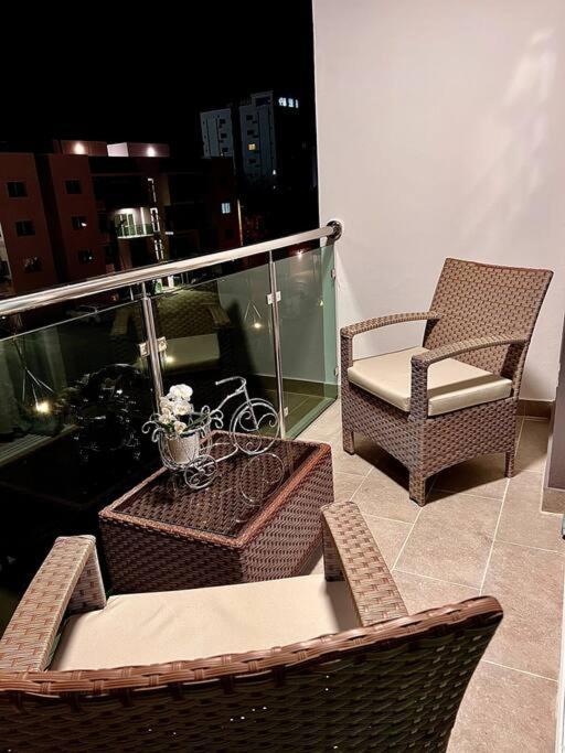 Outstanding Pent House W/Jacuzzi Lejlighed Santiago De Los Caballeros Eksteriør billede